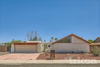 Building Photo - 3031 W Mercer Ln