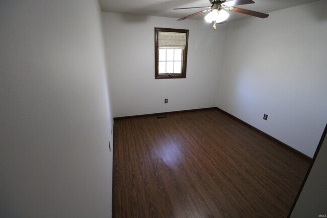 Foto del edificio - 5332 Hartford Dr
