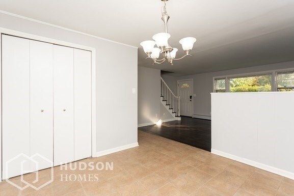 Building Photo - 70 Clifton Pl