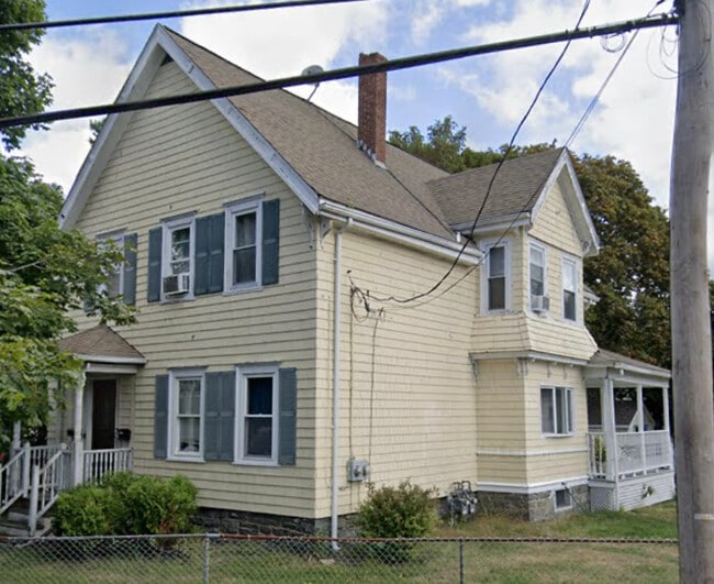 Building Photo - 333 Washington St