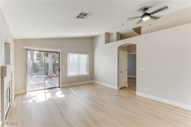 Foto del edificio - 7837 Quill Gordon Ave