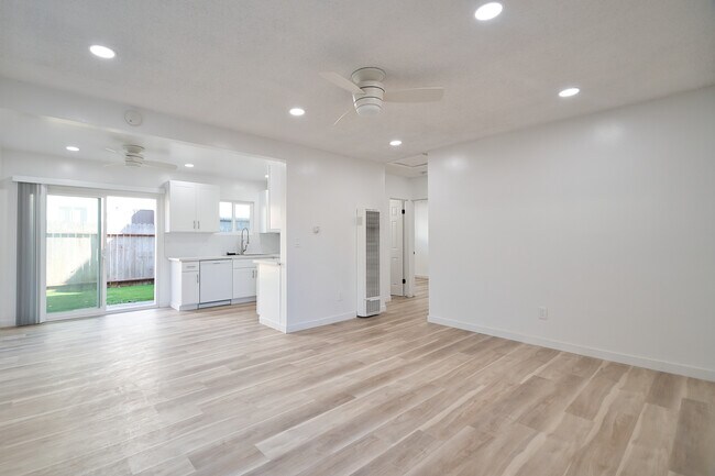 Building Photo - 18506 Grevillea Ave