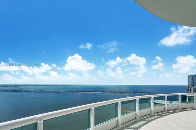 Building Photo - 1643 Brickell Ave