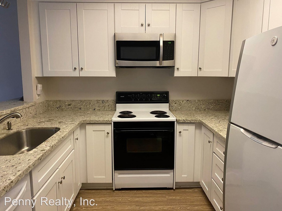 Foto principal - 2230 River Run Dr