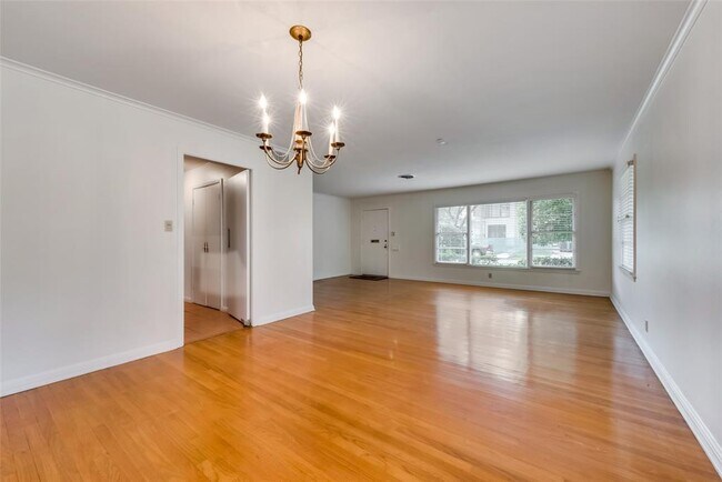Building Photo - 4006 Colquitt St