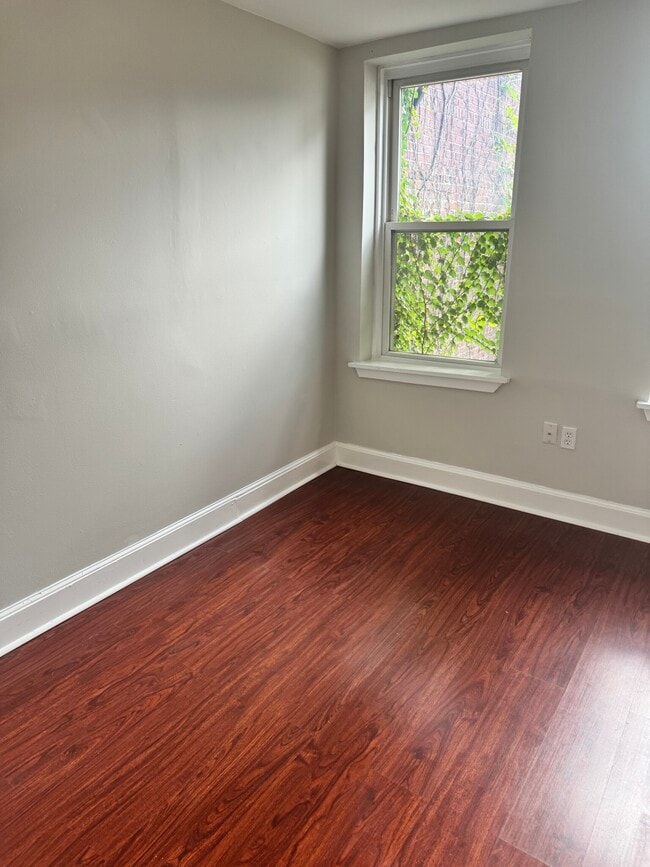 Building Photo - 93 West Cedar St