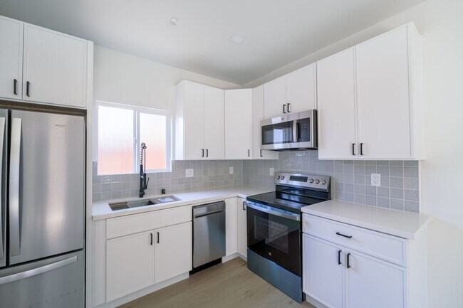 Foto del edificio - 2860 Webster Ave