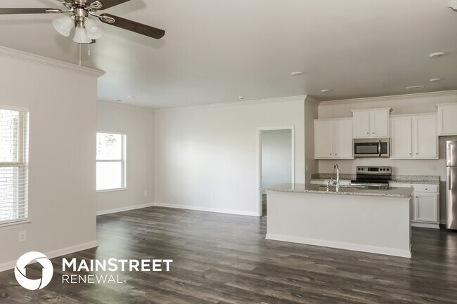 Building Photo - 14853 Norfleet Dr