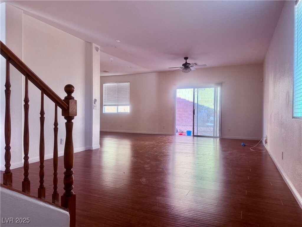 Foto del edificio - 9310 Winebrook Ave
