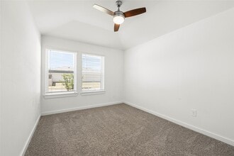 Building Photo - 14254 Black Cyn Ln