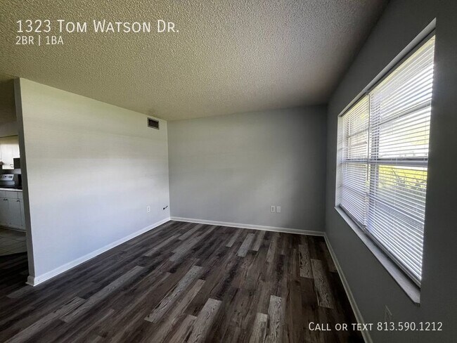 Foto del edificio - Cute Lakeland Apartment