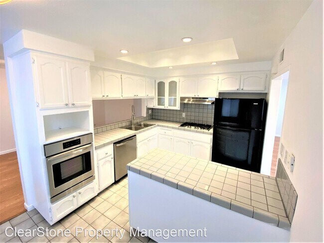 Building Photo - 3 br, 2 bath House - 7039 Rubio Ave.
