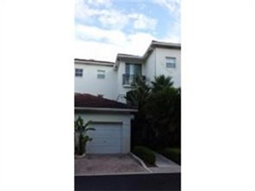 Foto del edificio - 3155 NE 184th St