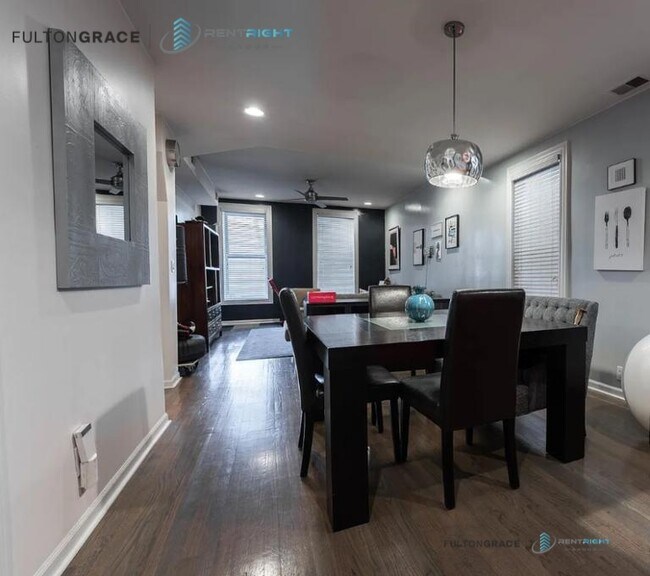 Foto del edificio - 2651 W Armitage Ave