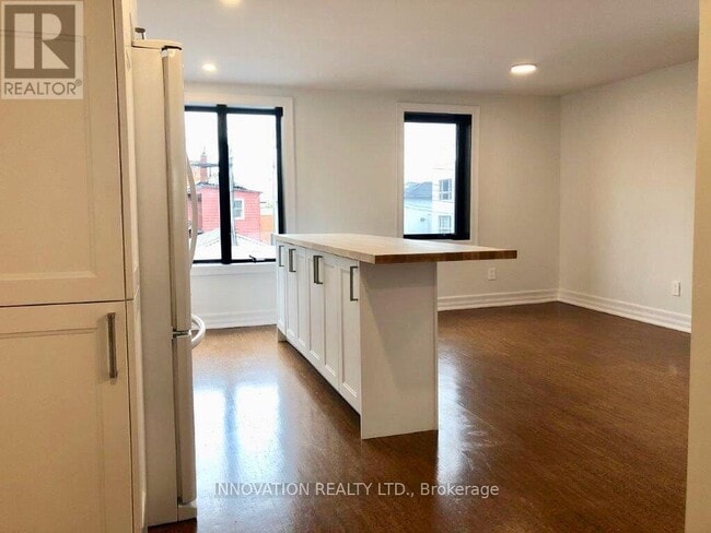 Photo du bâtiment - 86 Poplar St