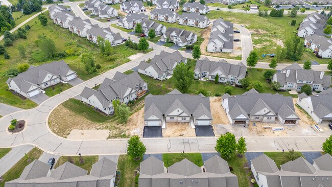 Foto del edificio - 1793 Cedar Ridge Dr