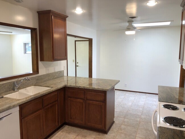 Building Photo - 5104 Melbourne Dr