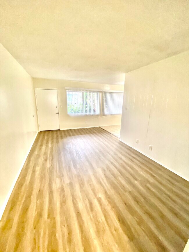 Foto del edificio - 1579 Chestnut Ave