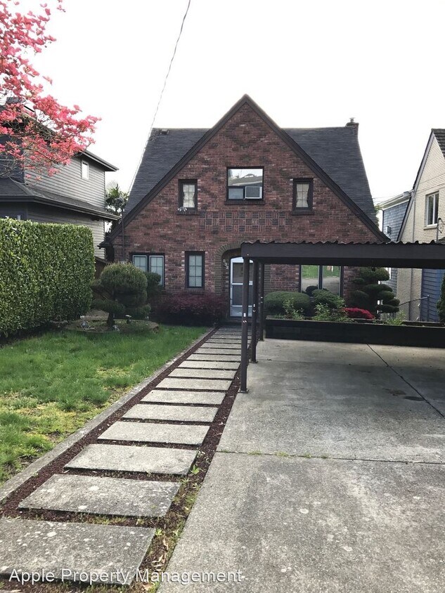 Foto principal - 832 Lake Washington Blvd