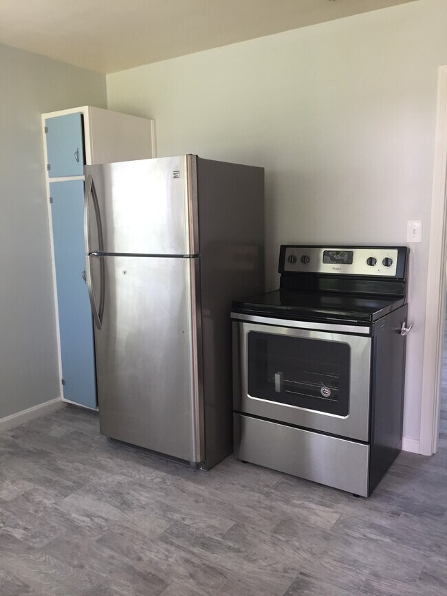 Foto del edificio - 359 Okaloosa Rd NE