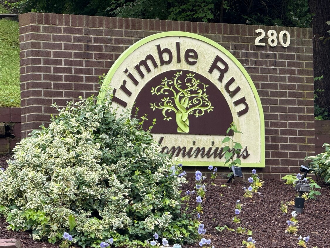 Comunidad Trimble Run - 280 Bridgewater Rd
