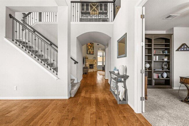 Foto del edificio - 7300 Tessera Pkwy