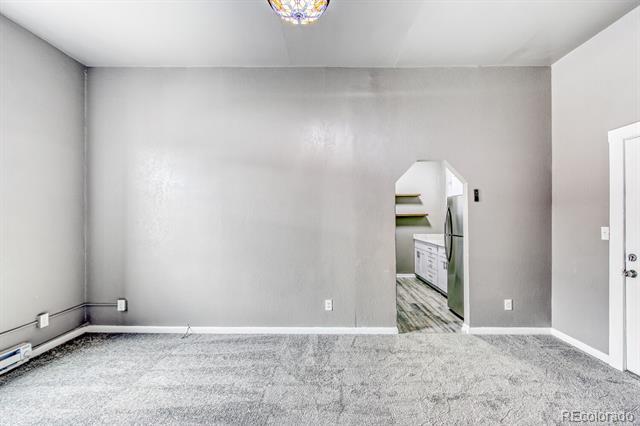 Foto del edificio - 5630 Webster St