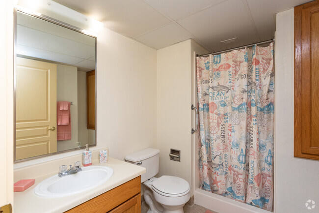 STUDIO B - 430SF Bathroom - Hamilton Senior Community