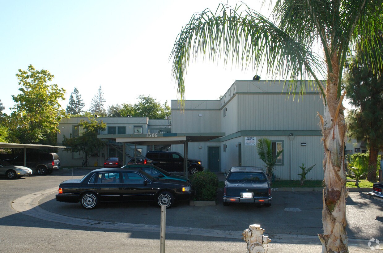 Foto principal - 1508 Hood Rd