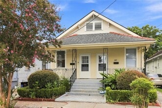 Building Photo - 1817 Lowerline St