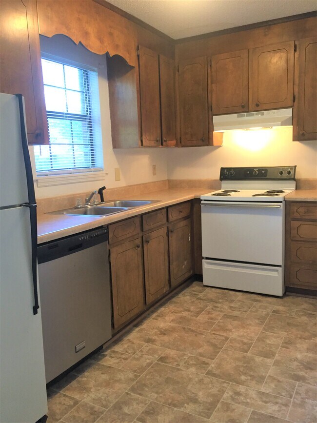 29 St Mark Rd, Taylors, SC 29687 Townhome Rentals in Taylors SC