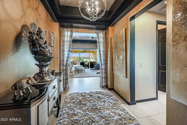 Foto del edificio - 16739 W Holly St