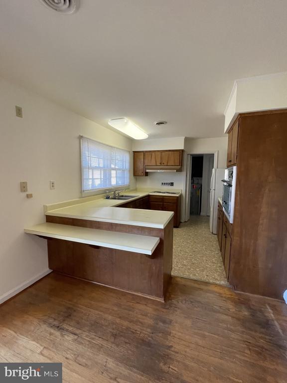 Foto del edificio - 312 Monroe Bay Ave