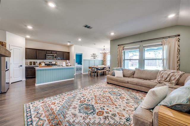 Foto del edificio - 13005 Enclave Pkwy