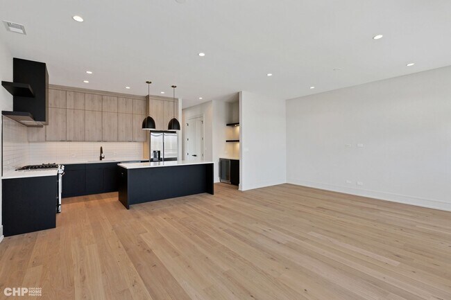 Foto del edificio - 4414 N Kedzie Ave