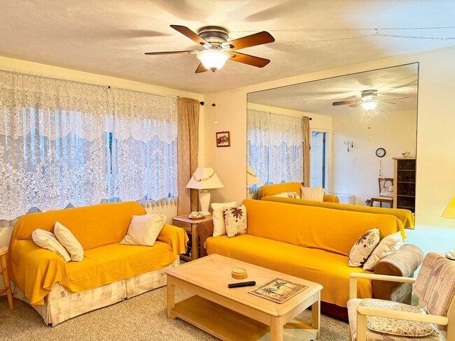 Foto del edificio - 3040 Lake Osborne Dr