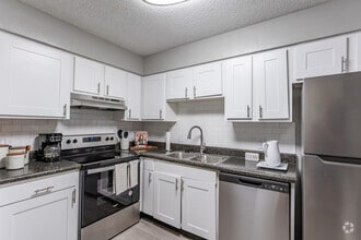 Interior Photo - Highland on Briley