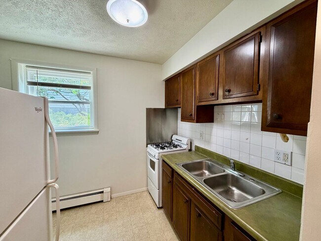 Foto del edificio - 1106 N Mclean St