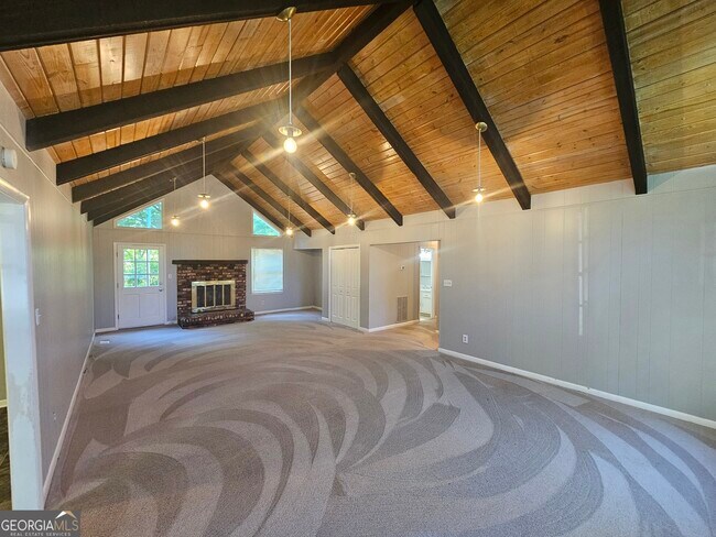 Foto del edificio - 114 Williams Cir