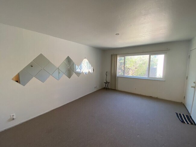 Foto del edificio - 3158 Moorpark Ave