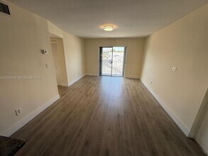 Building Photo - 1933 SW 7th St