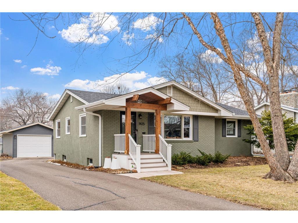Foto principal - 1425 Quebec Ave N
