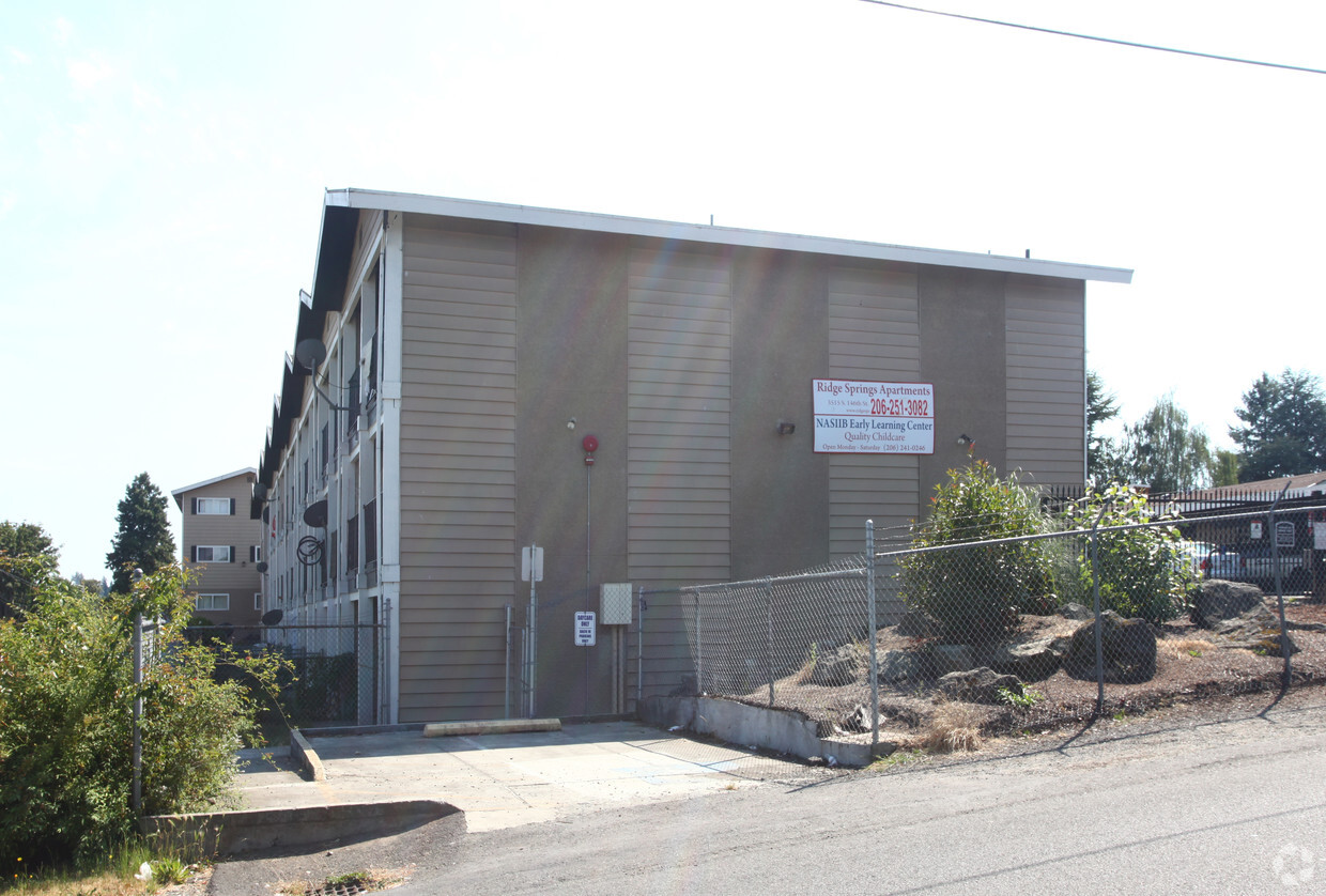 Building Photo - Ridge Springs Apartments