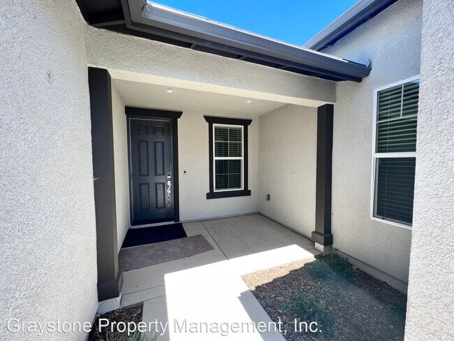 Building Photo - 4 br, 2.5 bath House - 13160 Ridgewood Way