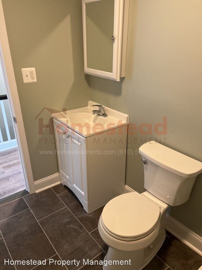 Foto del edificio - 3 br, 1 bath House - 215 Wright Ave