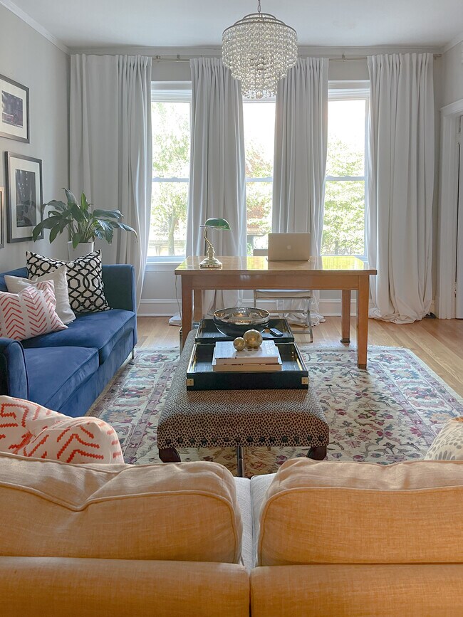 Foto del edificio - 3822 N Lincoln Ave