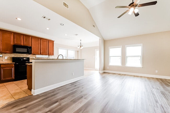 Foto del edificio - 3025 Granite Rock Trail