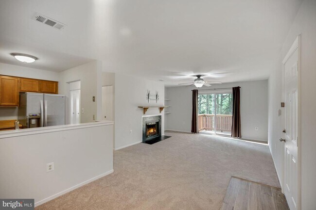 Building Photo - 7711 Lexton Pl