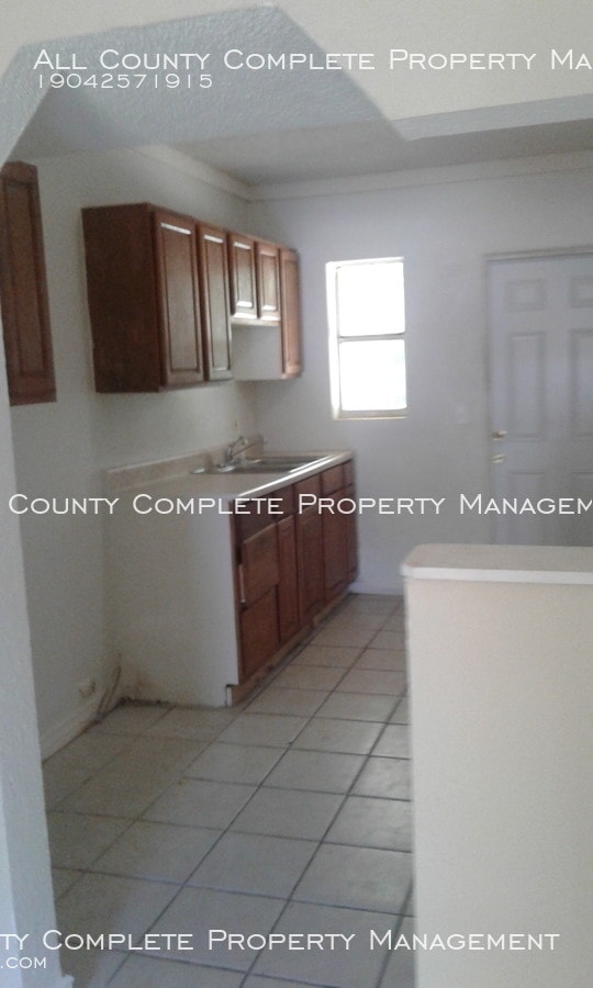 TwoBedroom Duplex Room for Rent in Jacksonville, FL