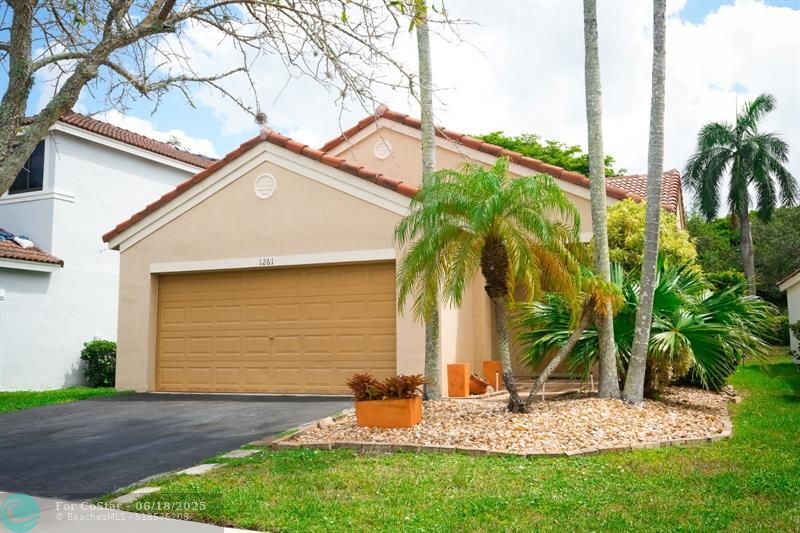 Foto principal - 1261 Majesty Terrace